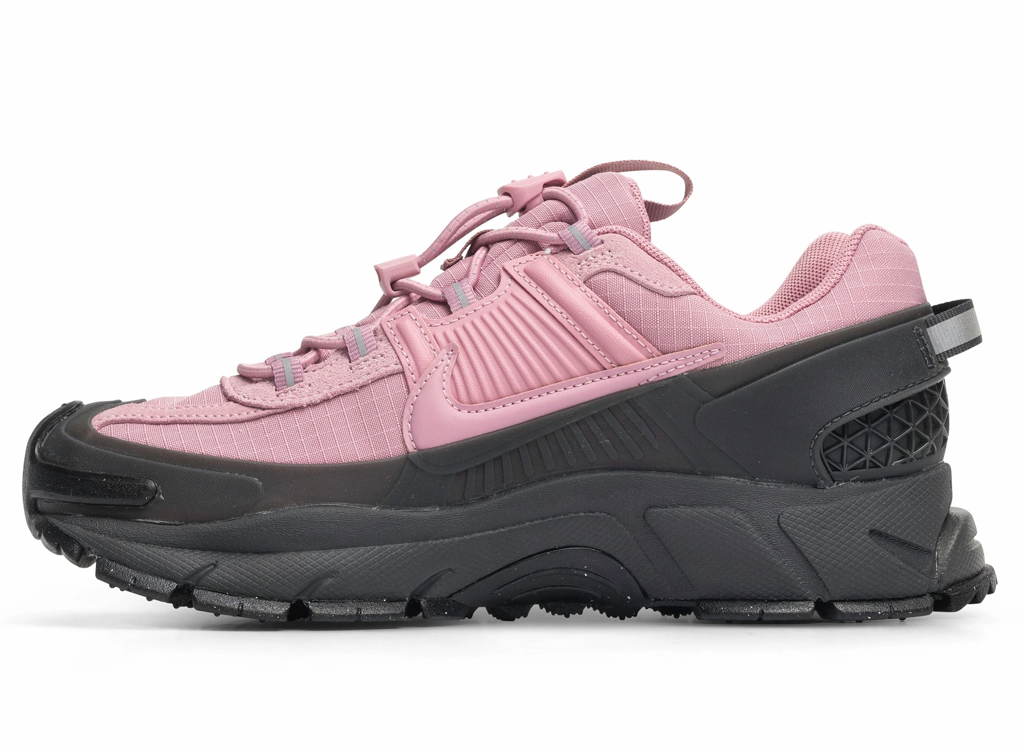Non Marking Tread Women's Nike Zoom Vomero Roam