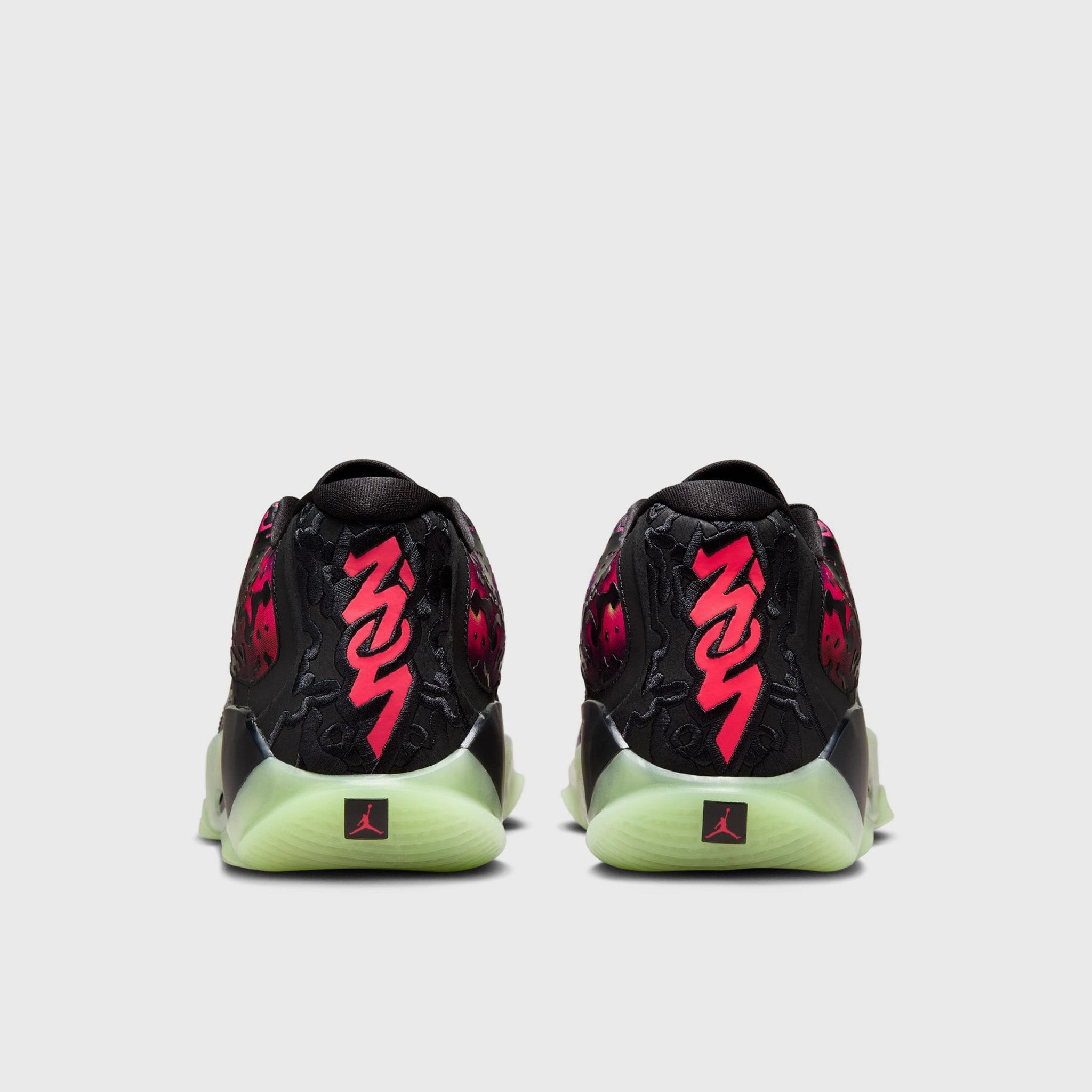 Jordan Zion 3 Black / Solar Red - Vivid Purple Synthetic Overlay Reinforcement