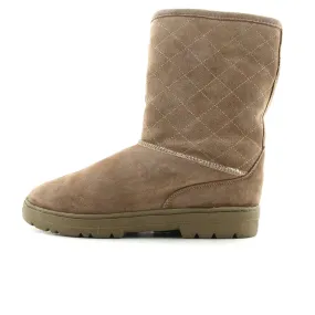 NATURAL REFLECTIONS . Bright Step