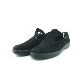 High Top Style NATURALIZER .