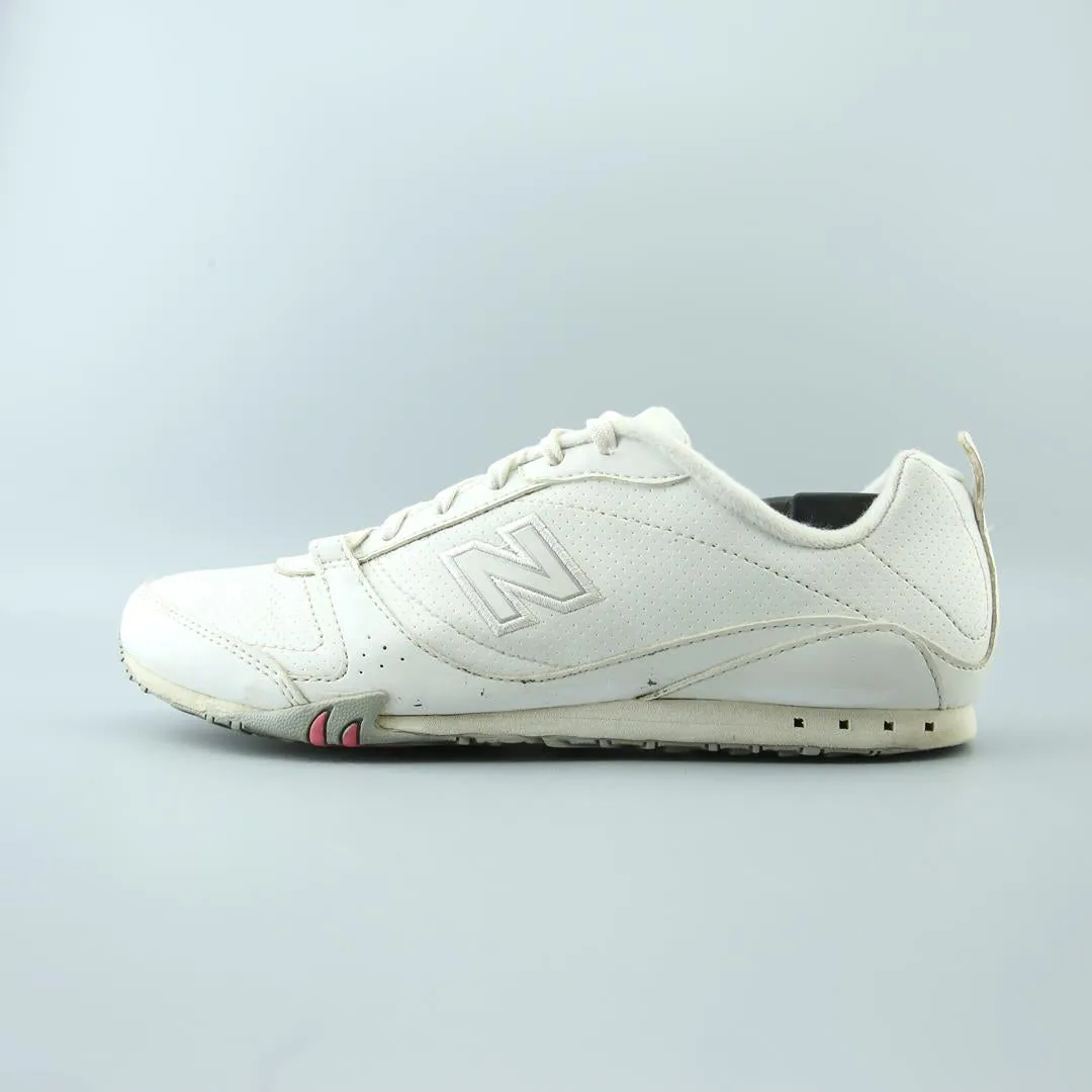 NEW BALANCE 460 Grip Support Every Moment