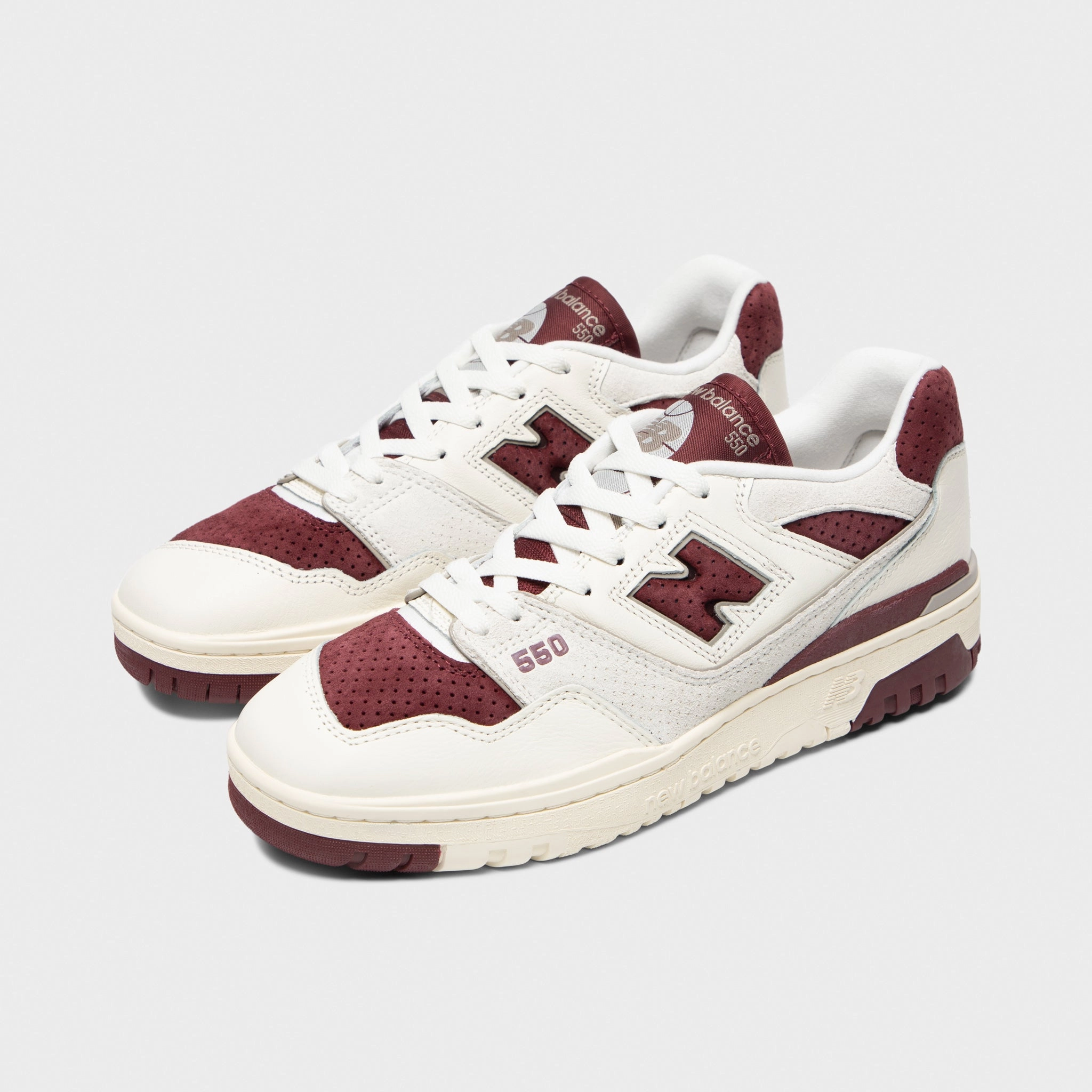 Action Driven Support Impact Diffusion System New Balance 550 Sea Salt / Classic Crimson