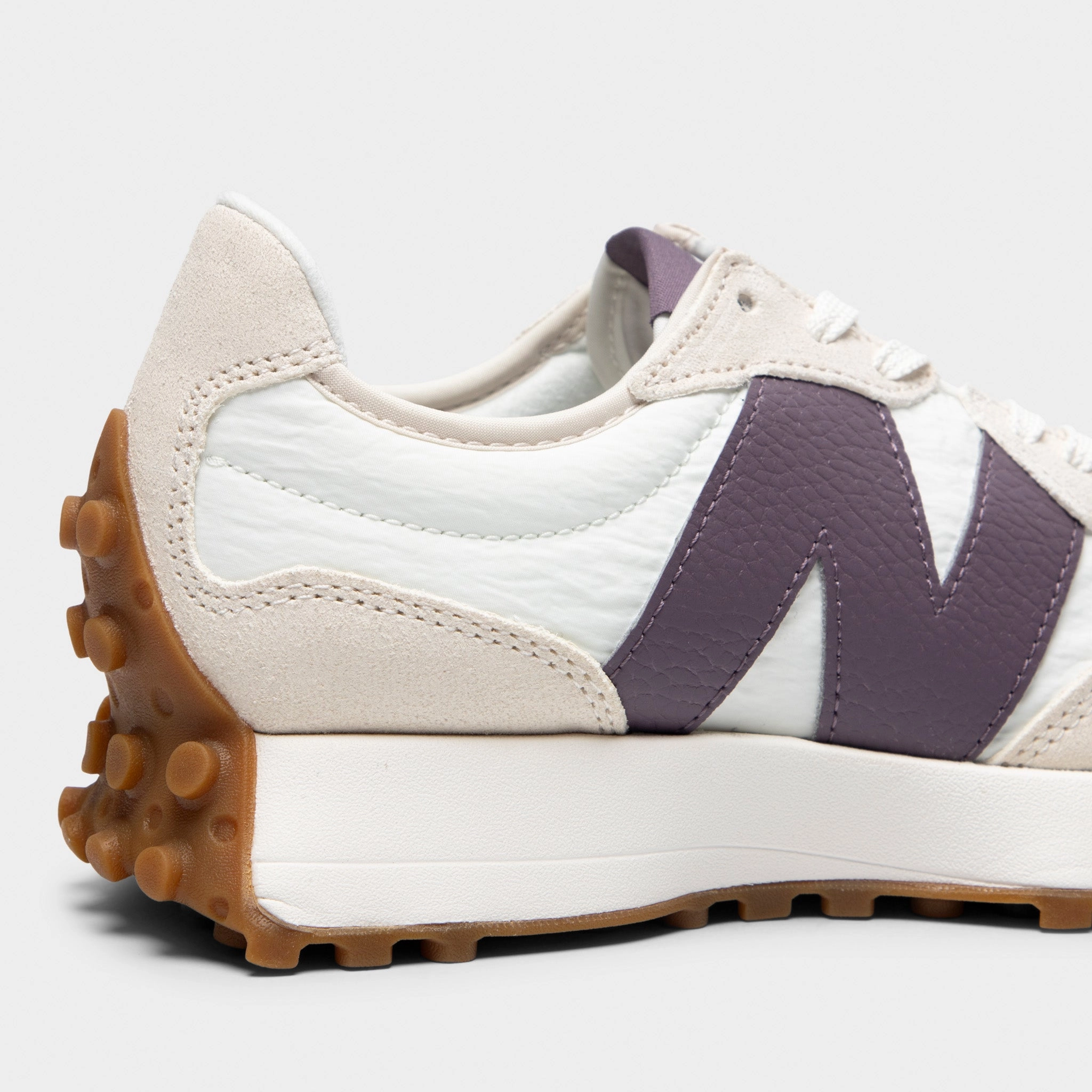 New Balance Women's 327 Linen / Sea Salt Ultra Compression EVA