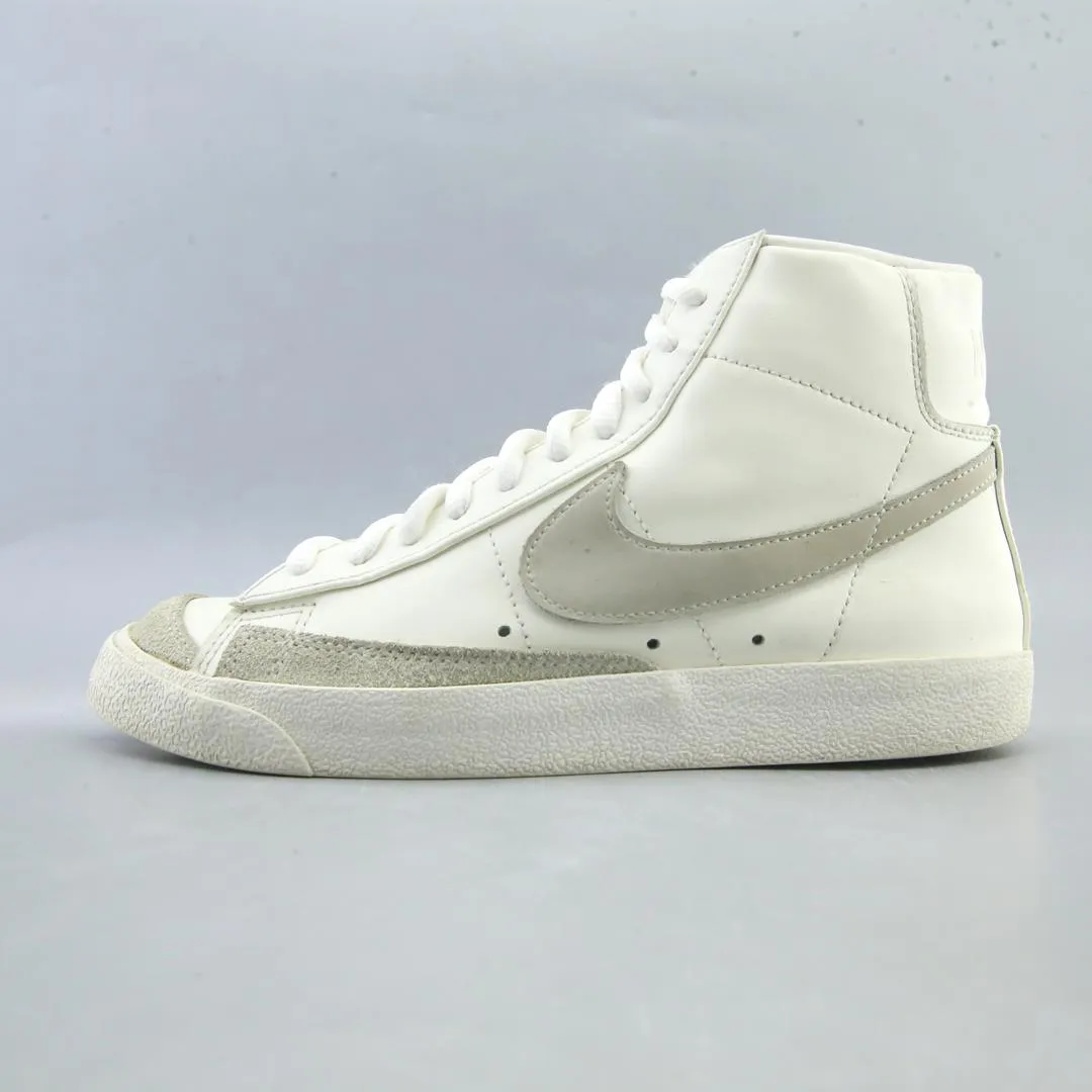 Street Edge NIKE BLAZER MID '77