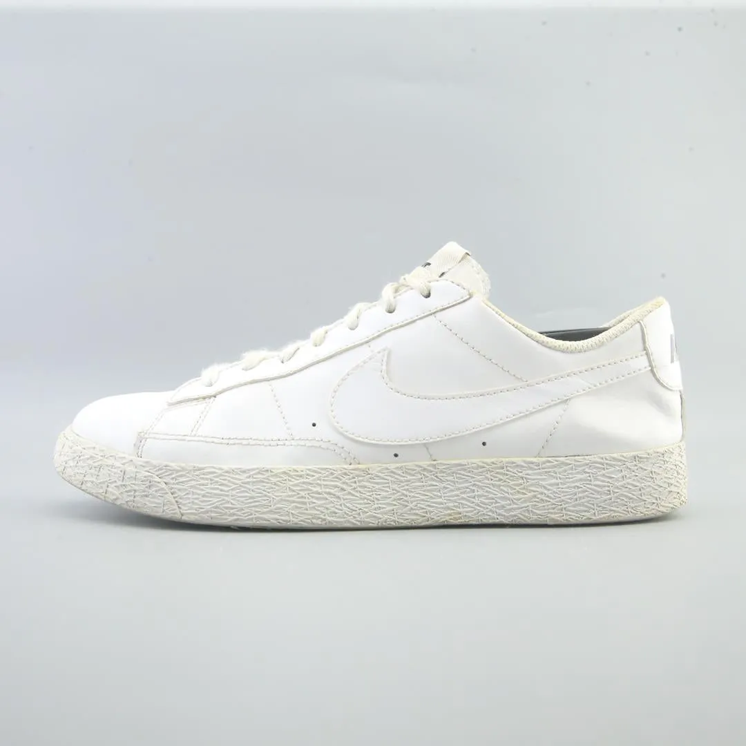 NIKE BLAZER LOW Countryside Walk Auxetic Knit Fabric