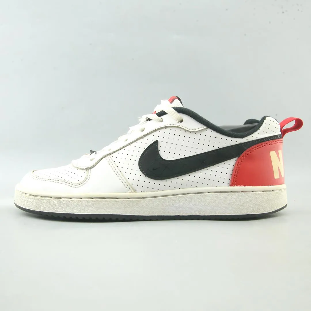 Fresh Walk NIKE COURT BOROUGH LOW