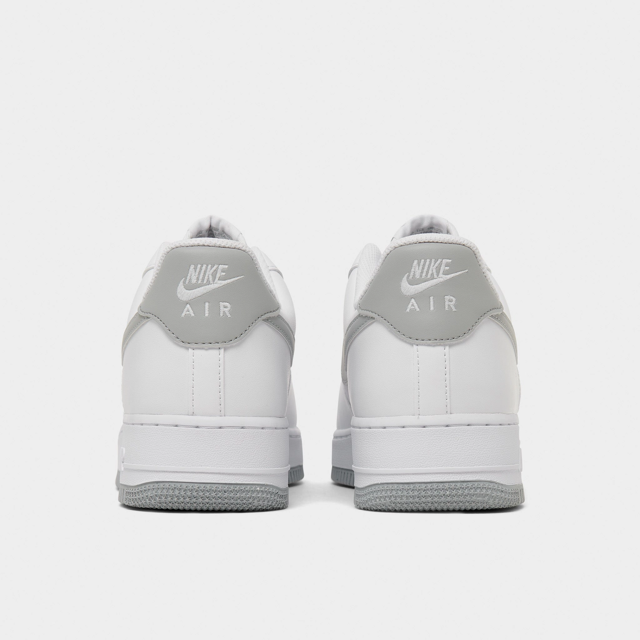 Sharp Defense Nike Air Force 1 '07 ESS White / Light Smoke Grey - White
