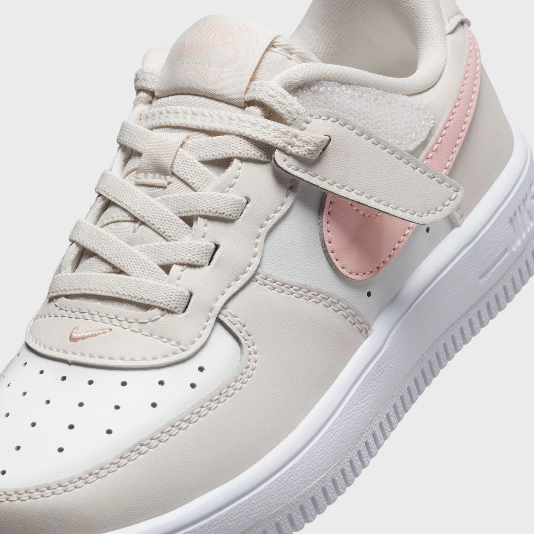Air Cushion Technology Nike Air Force 1 Low EasyOn PS Phantom / Echo Pink - Summit White