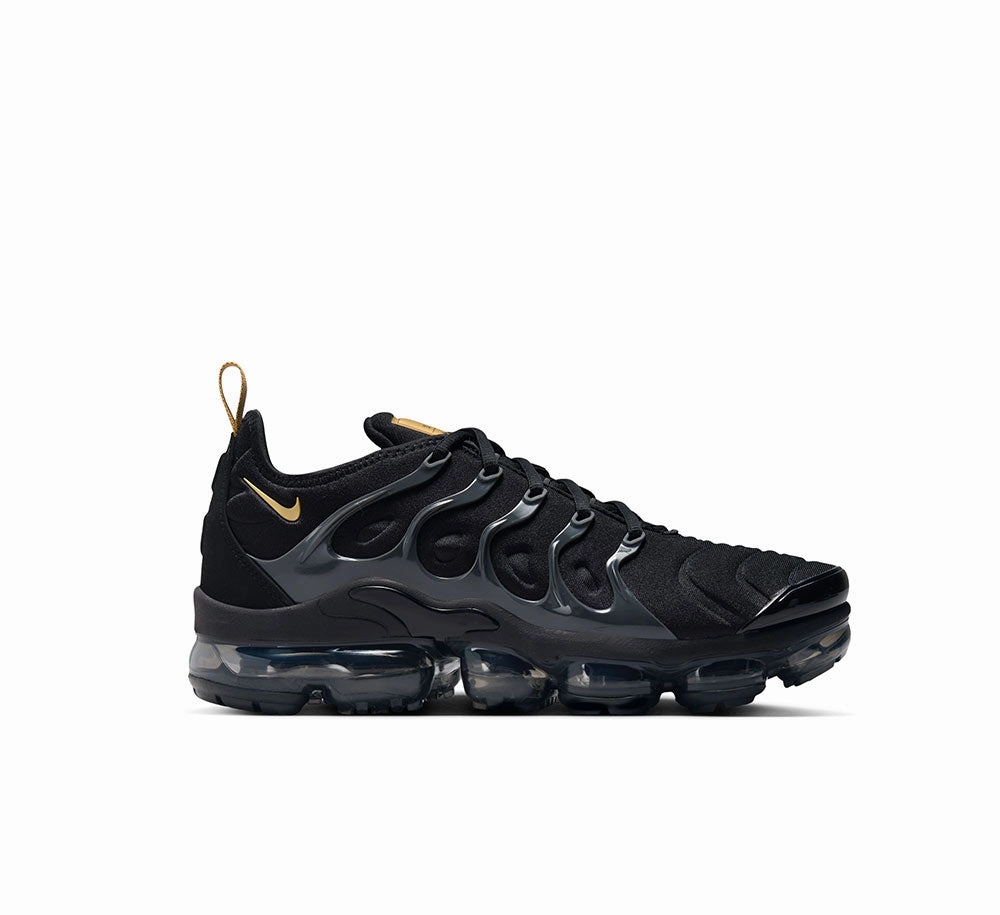 Light Impact NIKE AIR VAPORMAX PLUS