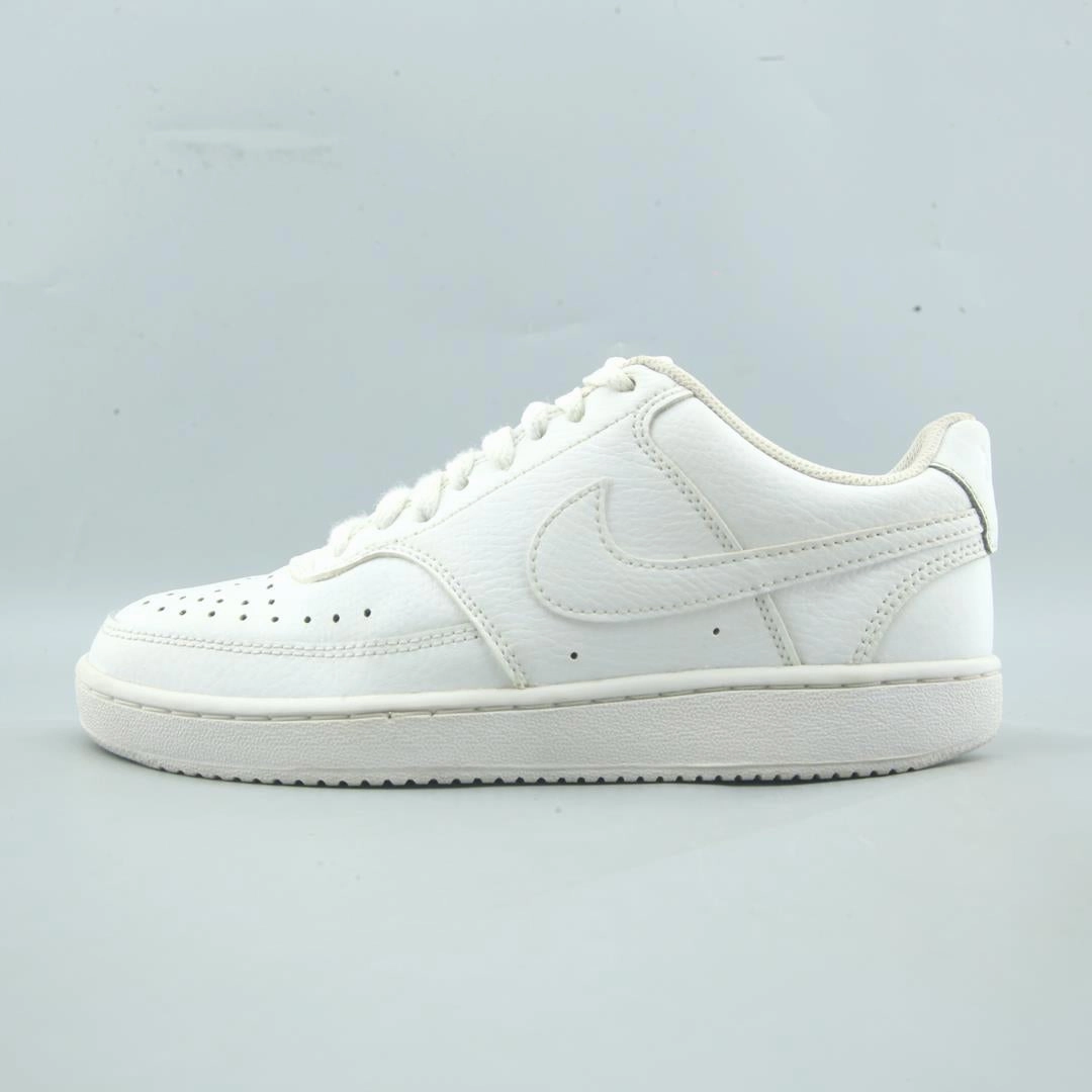 Lounge Mode Low noise NIKE COURT VISION LOW