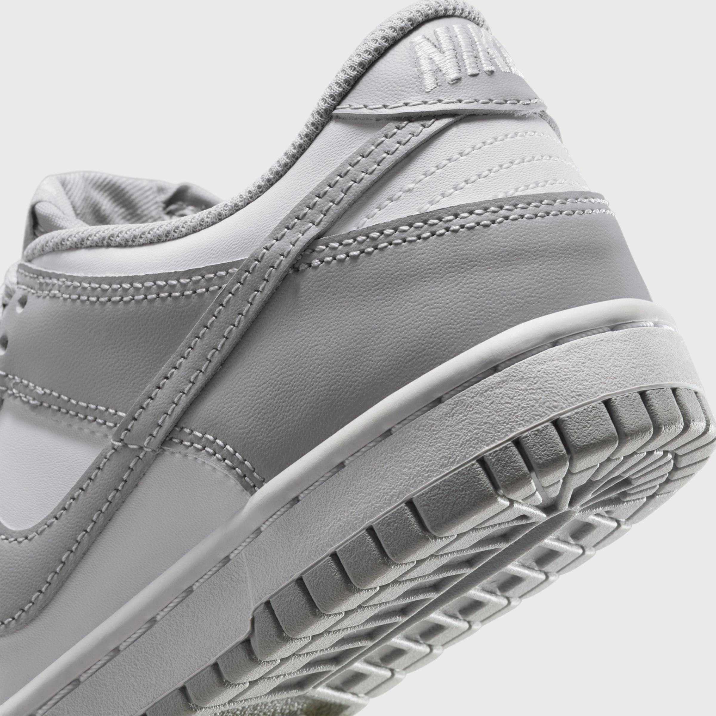 Nike Dunk GS White / Light Smoke Grey - White Enhanced Airflow Panels