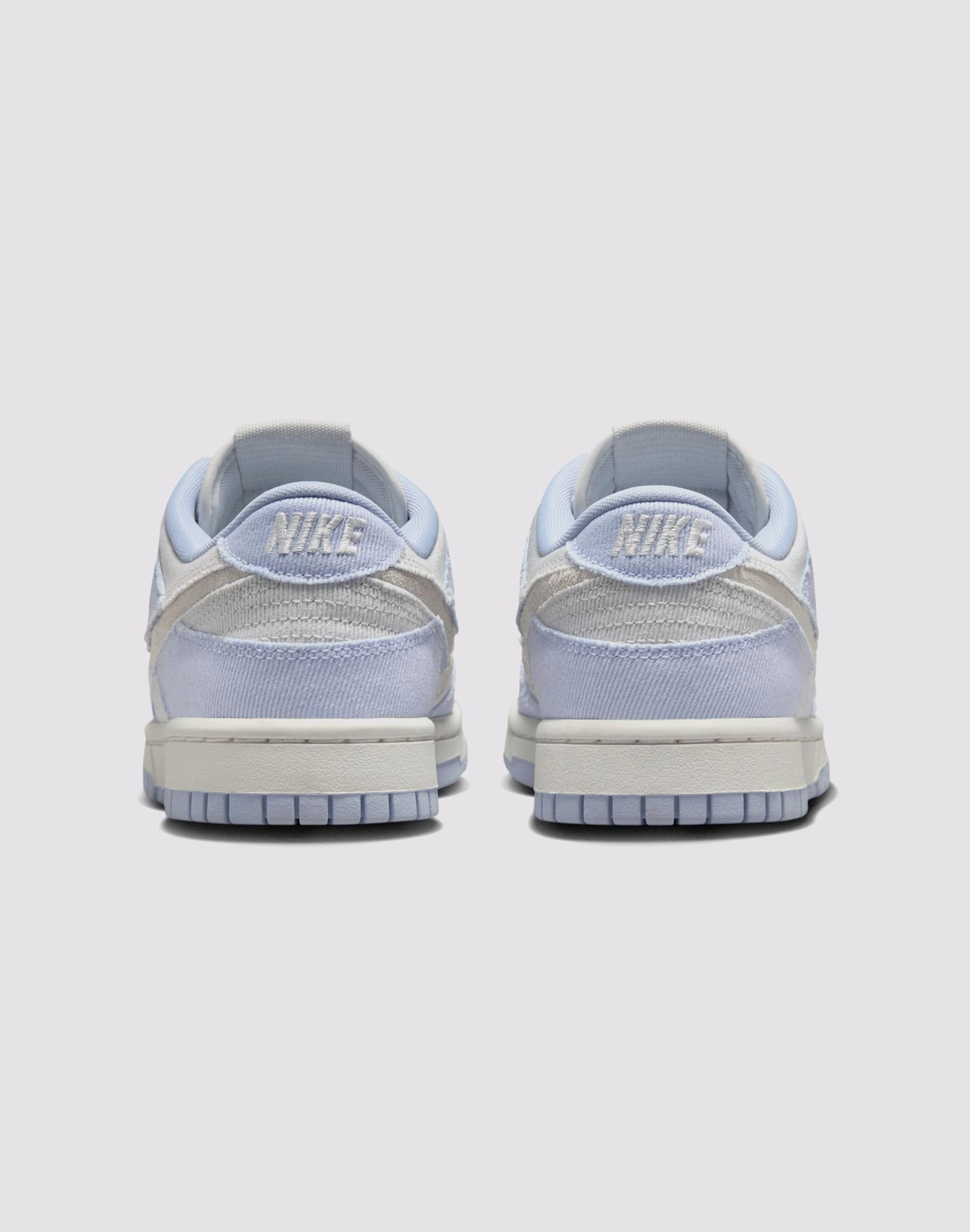Nike Dunk Low &nbsp;"Ghost/Summit White/Platinum Tint"? Shockproof