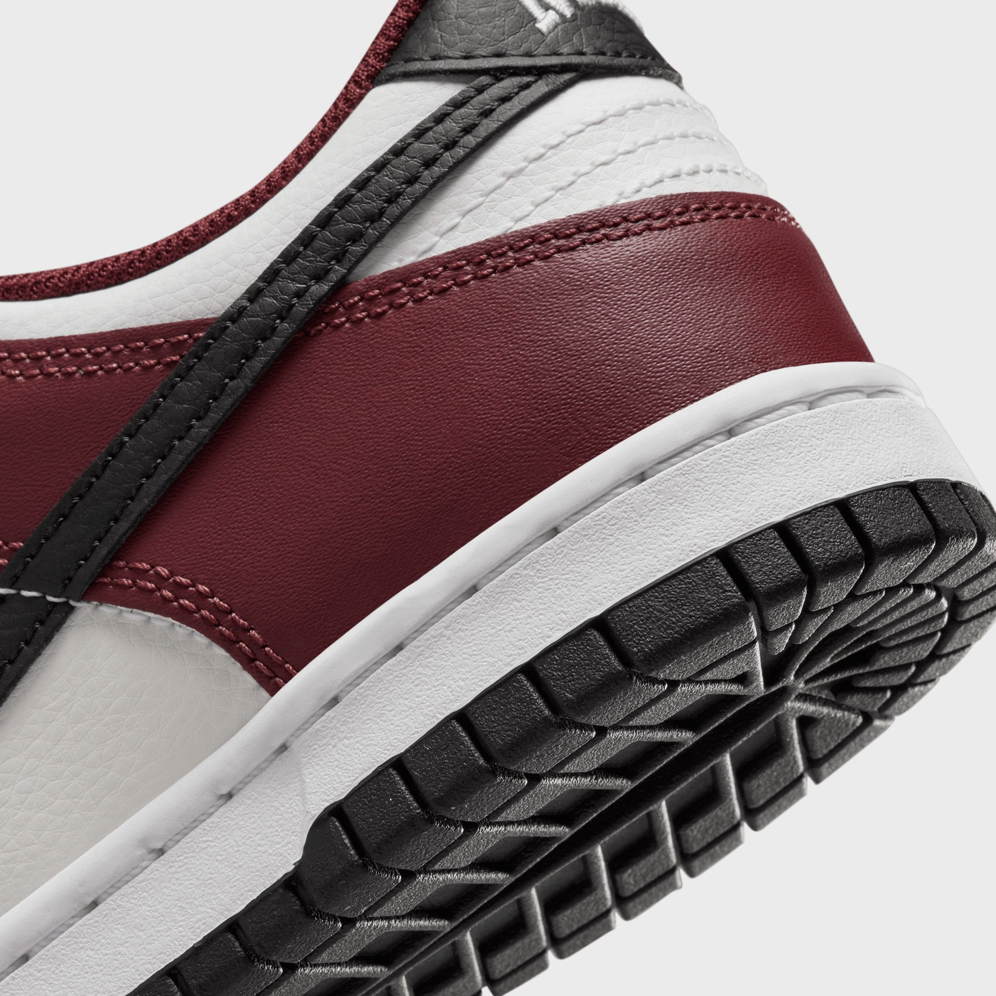 Nike Dunk Low GS Dark Team Red / Summit White - White Breathable