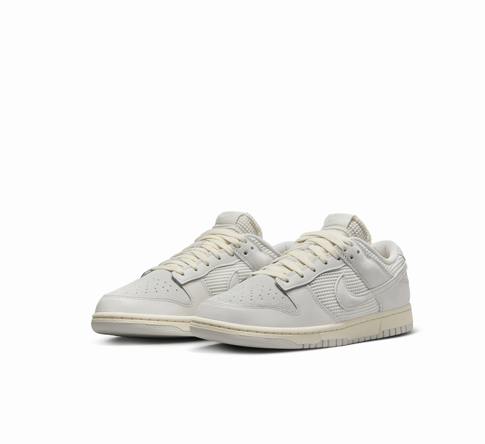 Nike Dunk Low Retro Mild Support Step Trend