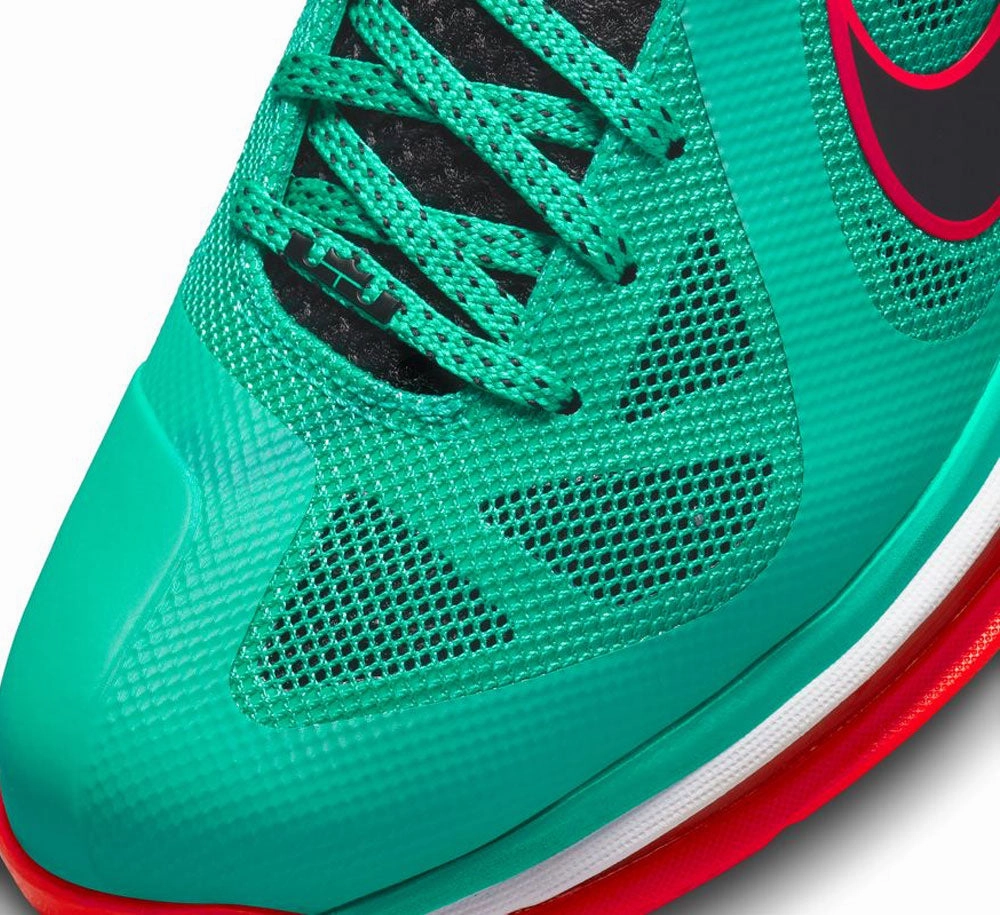 Reinforced toe NIKE LEBRON IX LOW