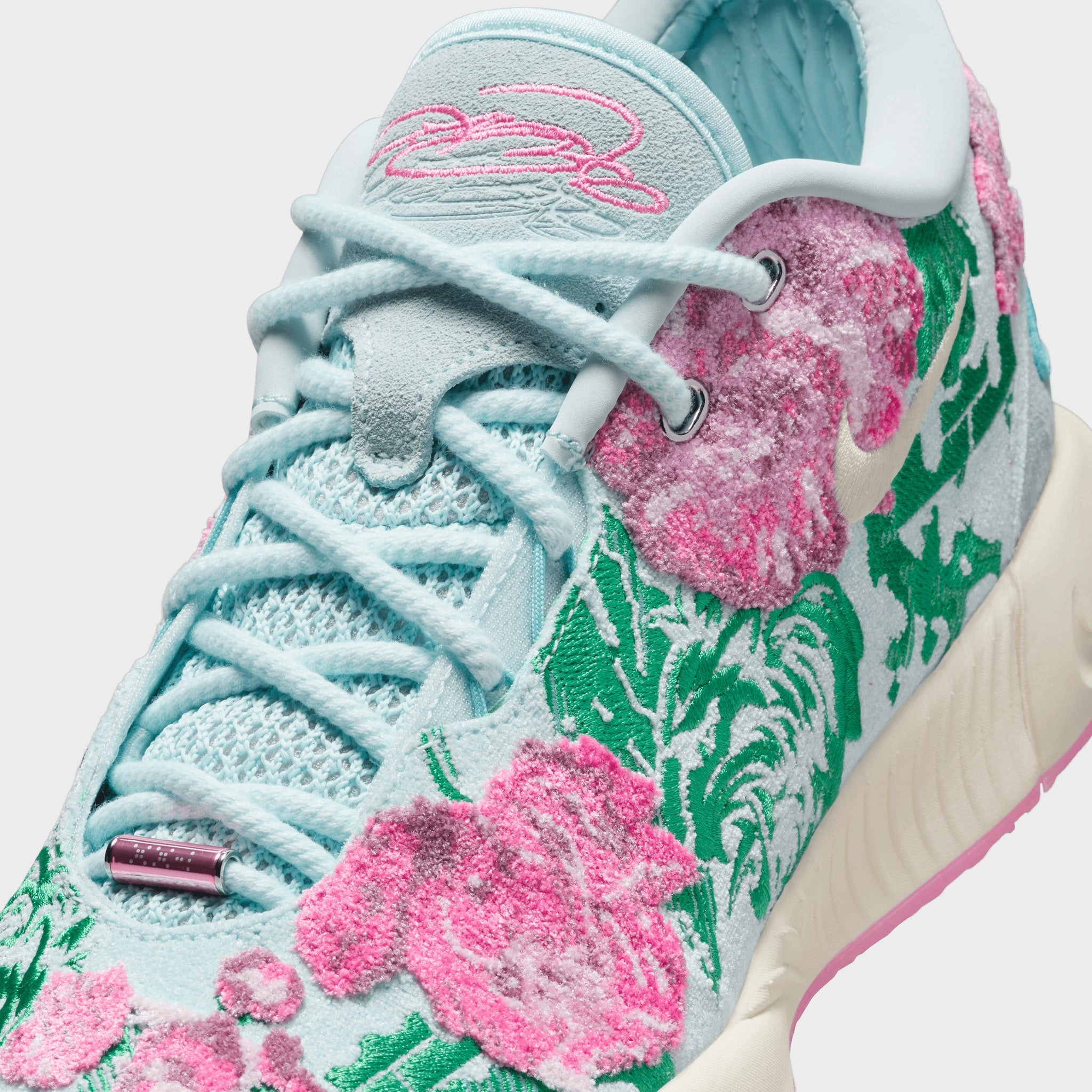 Non Marketing Outsole Nike Lebron XXI Premium Glacier Blue / Coconut Milk - Stadium Green