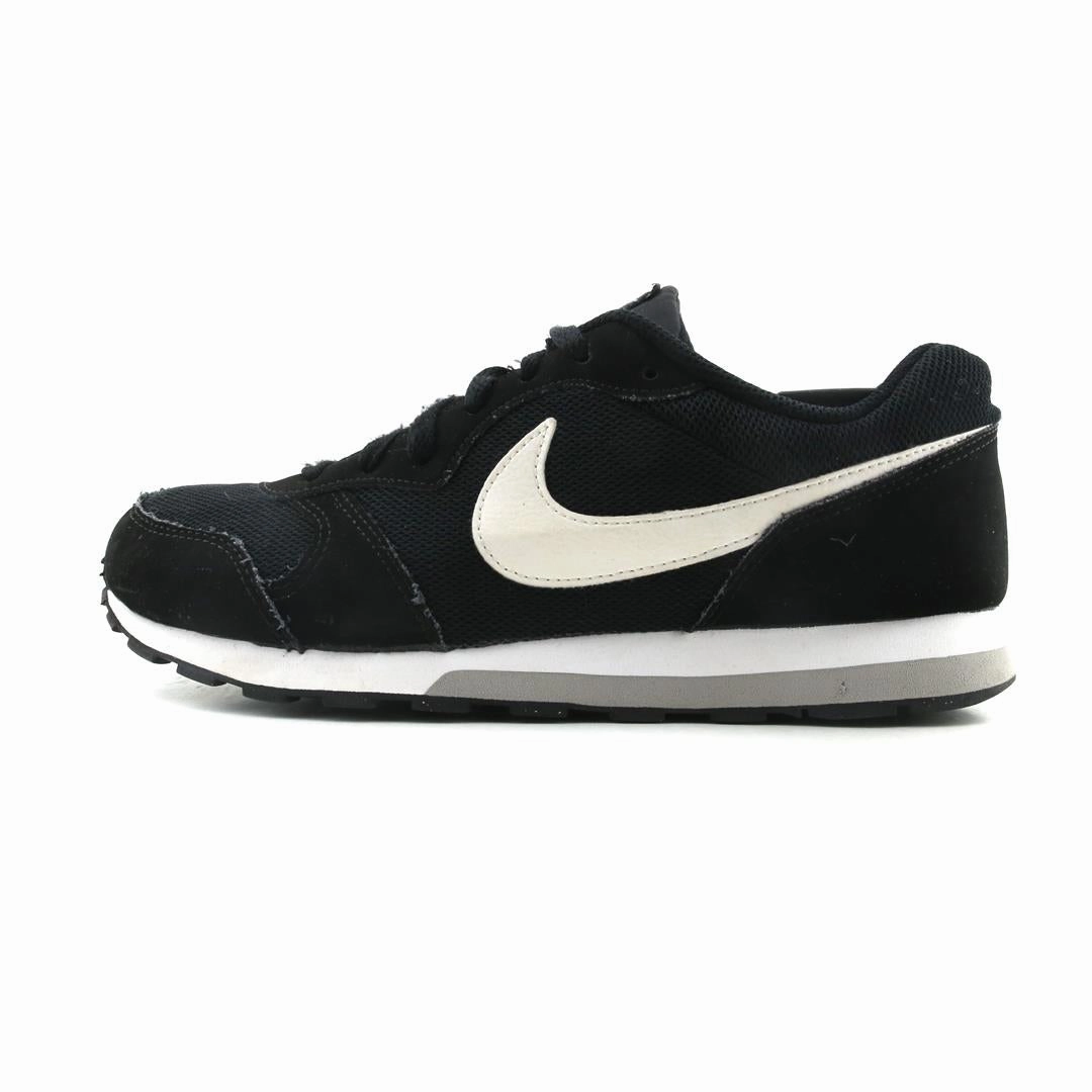 Comfy Interior Shock Absorbing NIKE MD RUNNER 2