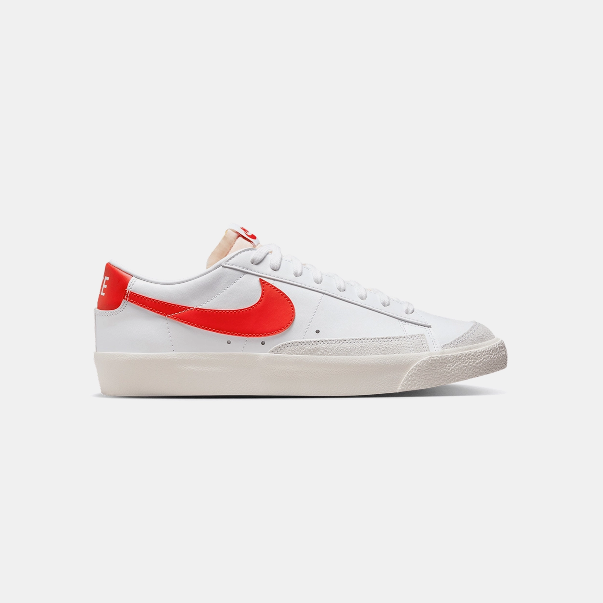 Nike Mens Blazer Low '77 Vintage Shoes White/Sail/Light Crimson Easy matching