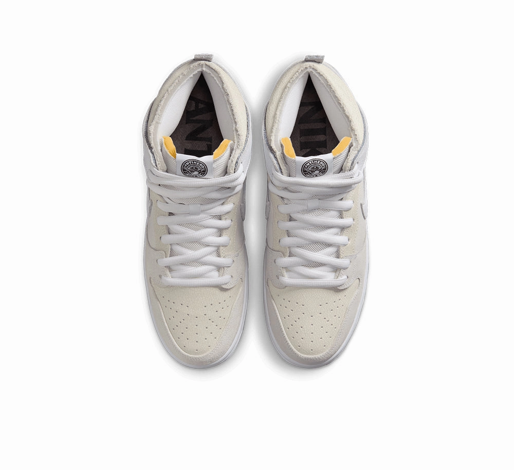 Urban Dailywear Turn Hike Nike SB Dunk High x Antihero