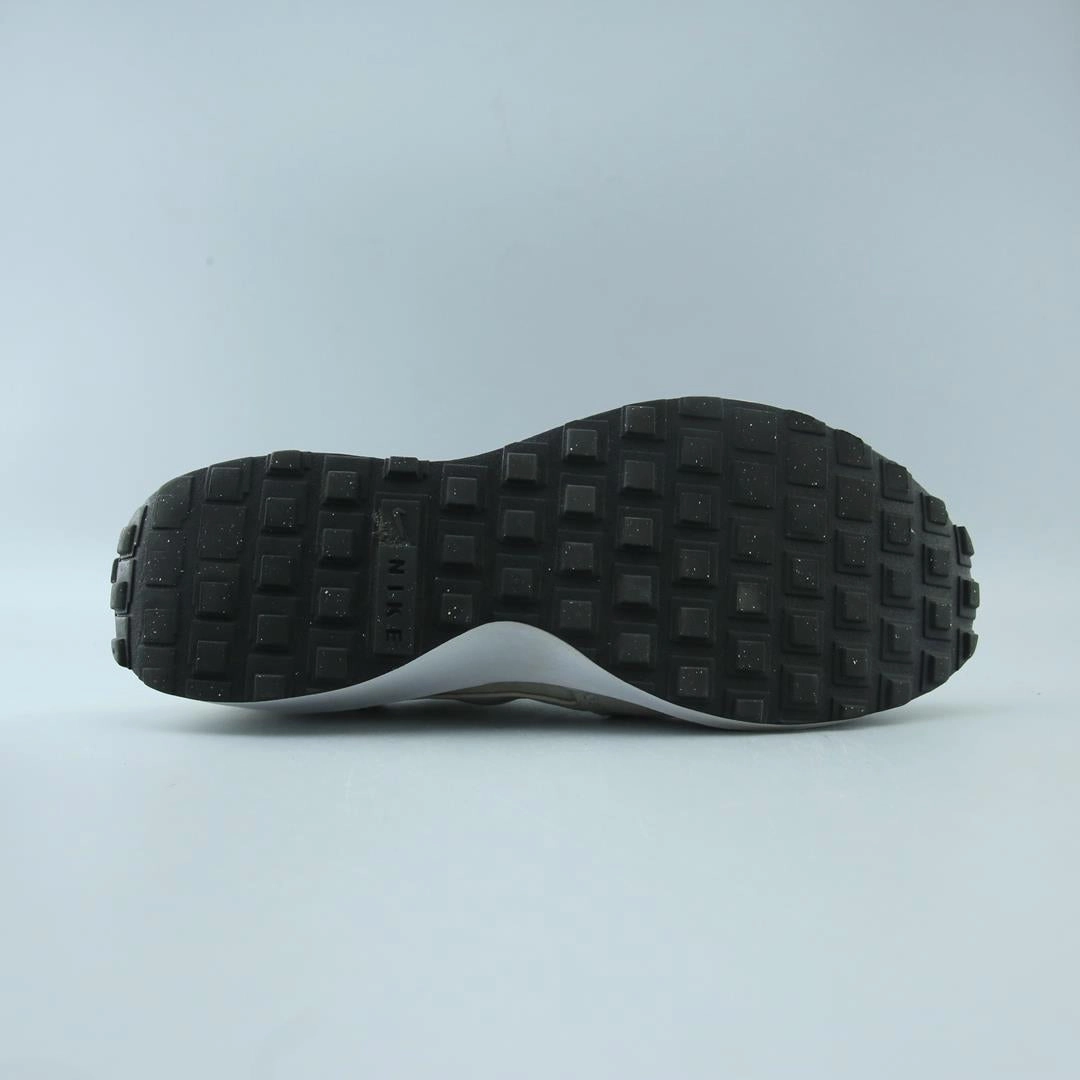NIKE WAFFLE DEBUT Lightweight Style