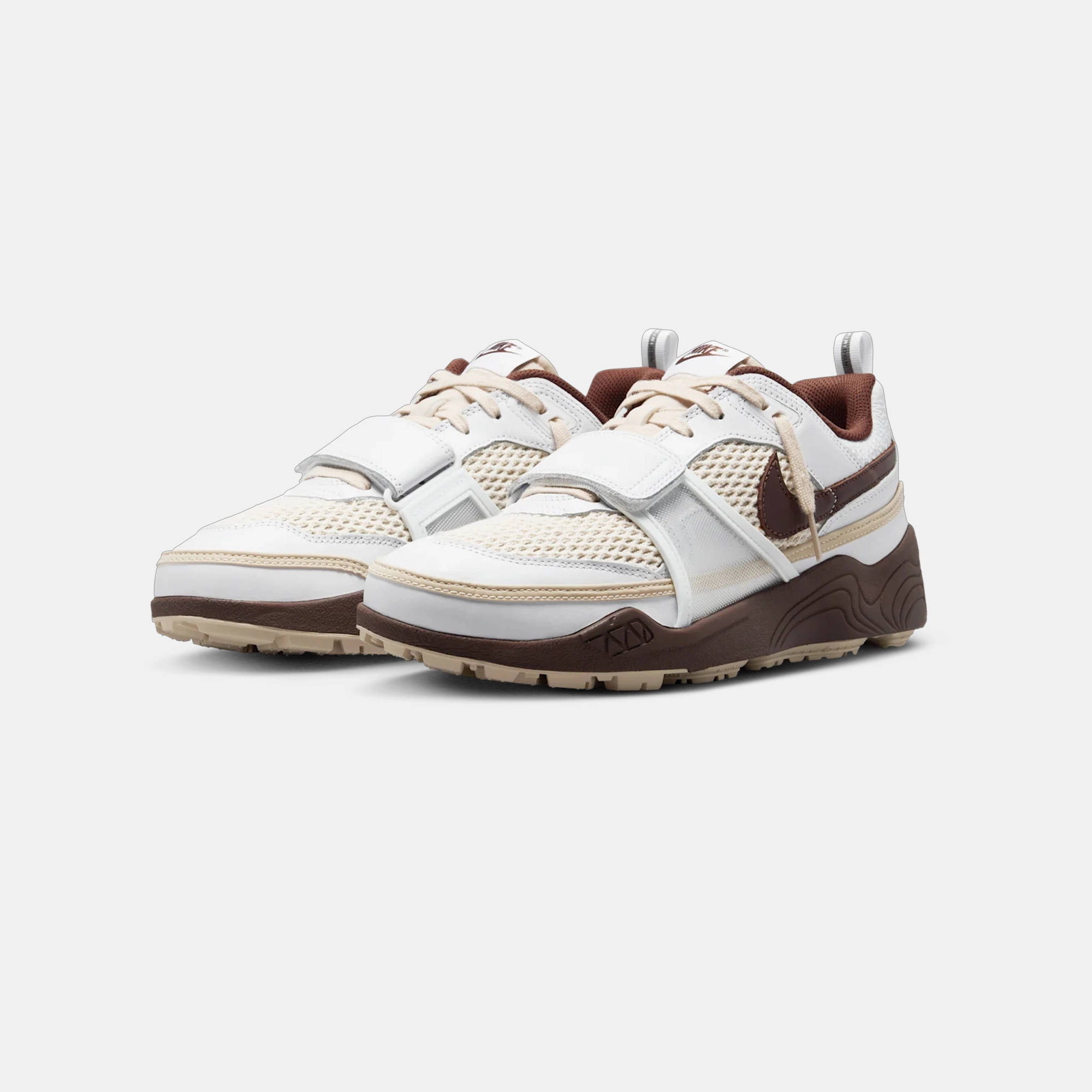Nike Zoom Field Jaxx Travis Scott Light Chocolate Light Jog