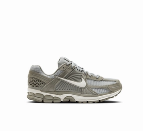 Nike Zoom Vomero 5 Family Pace