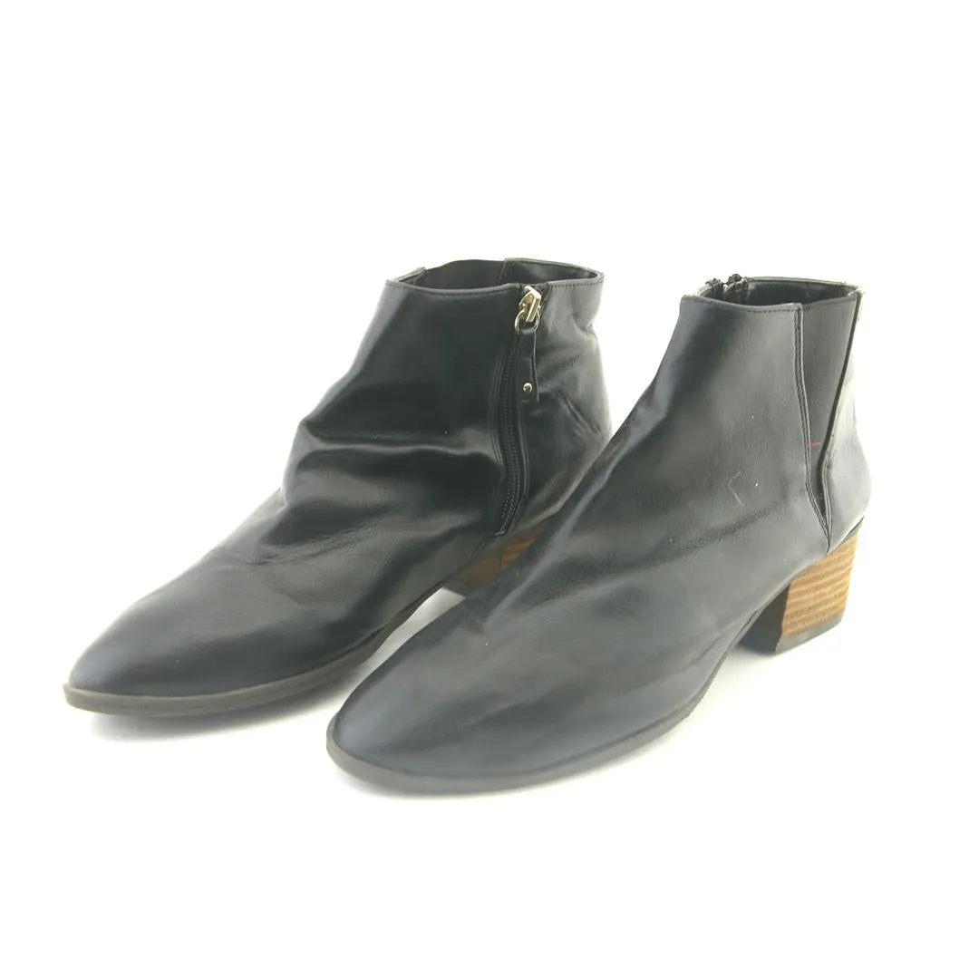 DR SCHOLLS TUMBLER Velvet Texture