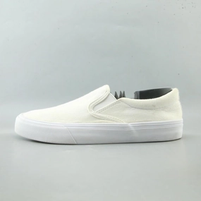 NO BOUNDARIES MEMORY FOAM Well Built Daily Explorer