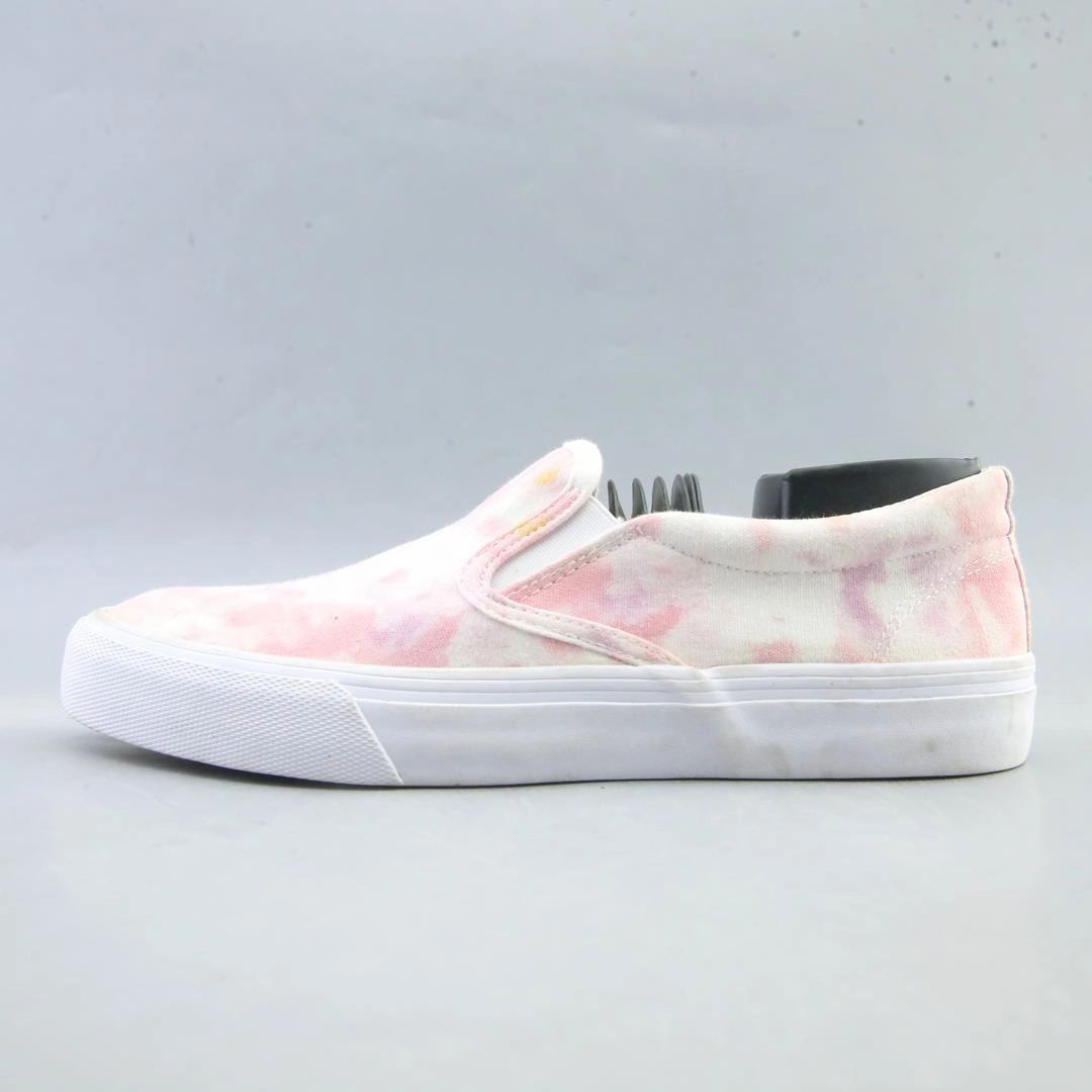 Seamless construction Step Style NO BOUNDARIES MEMORY FOAM