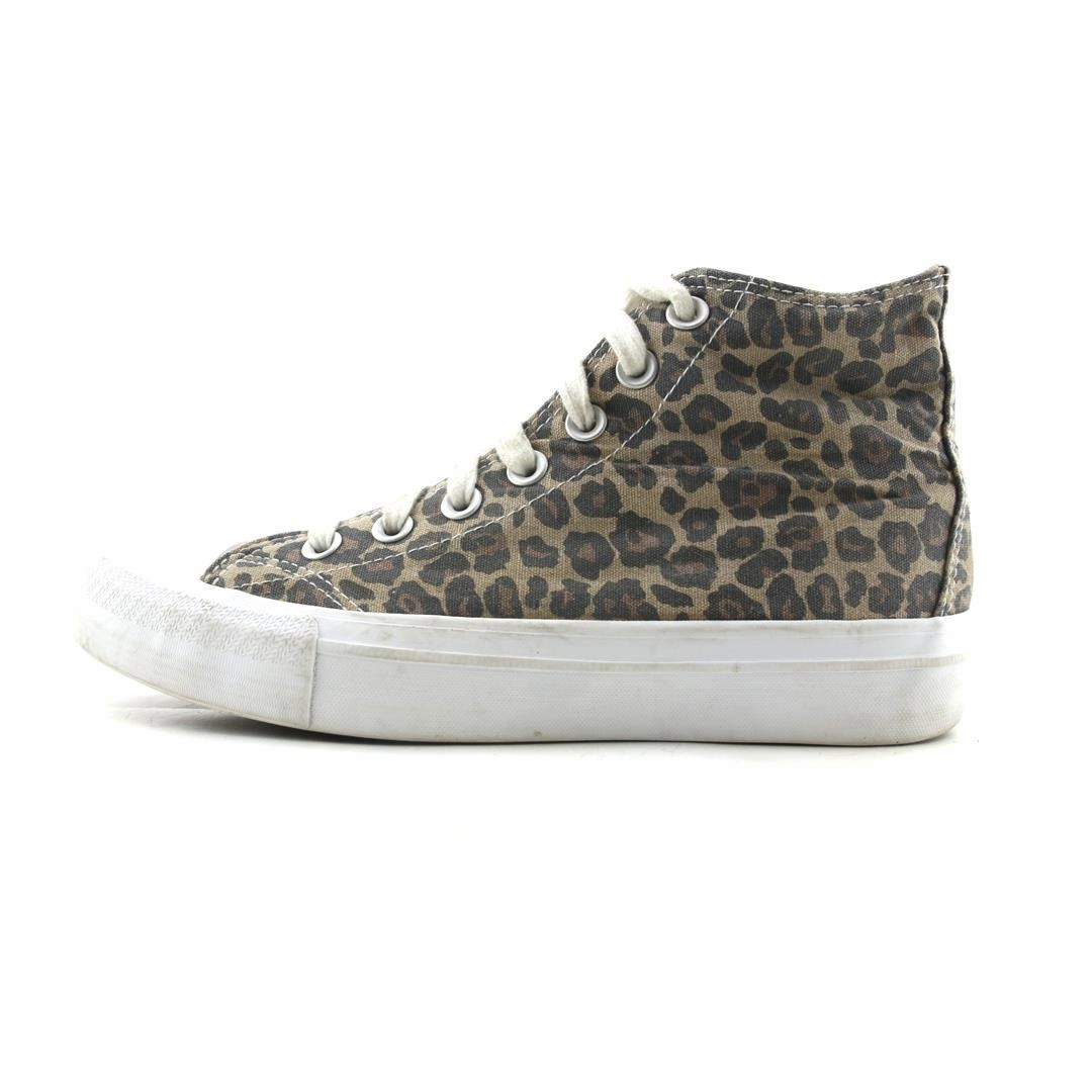 NOBO . Fashion-Ready Quick Outing