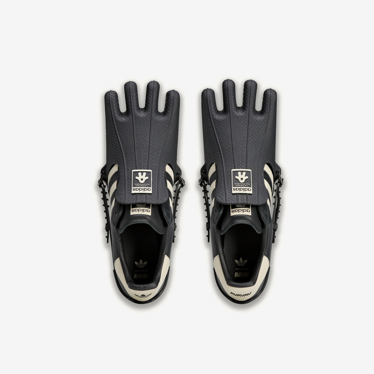 Wmns Superfinger Superstar x Avavav City Rush Travel Snap