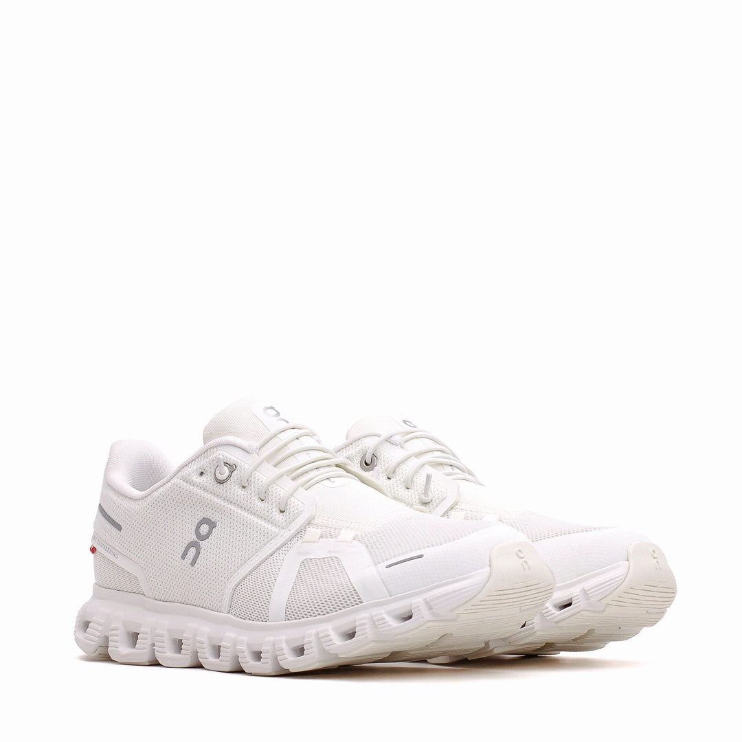 ON Women Cloud 6 White Core 3WF10061200 Hyper Elastic Polymer