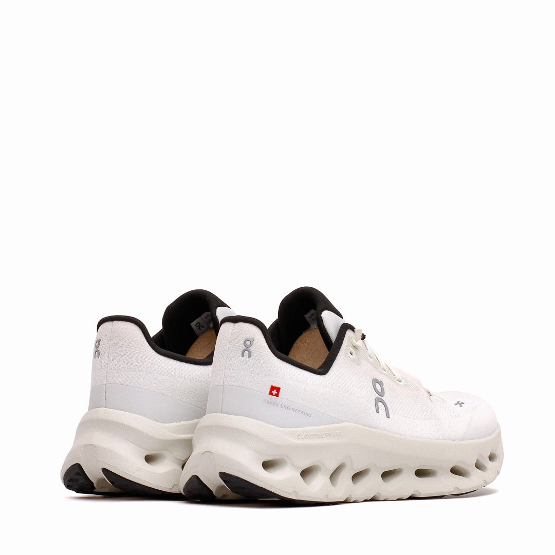 Multi Directional moisture - wicking insole shoes ON Women Cloudtilt Pearl Ice 3WE10052531