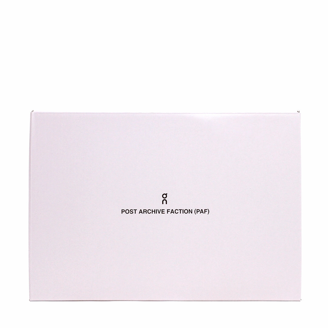 running in a beam bridge area shoes ON x PAF Men Cloudventure Peak All Black 3ME30650485