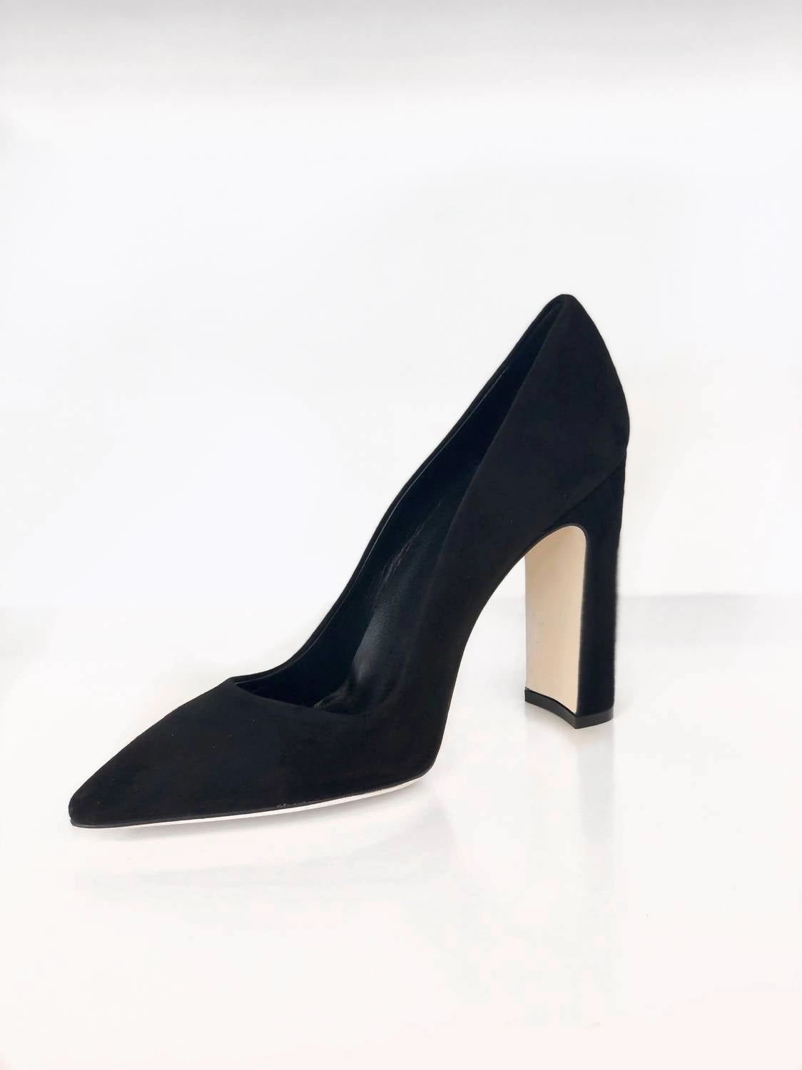 Parker Pointed Toe Pump In Black Suede Resort Mode