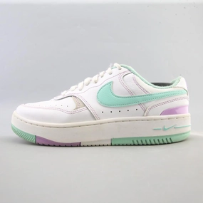 NIKE GAMMA FORCE Meal Go