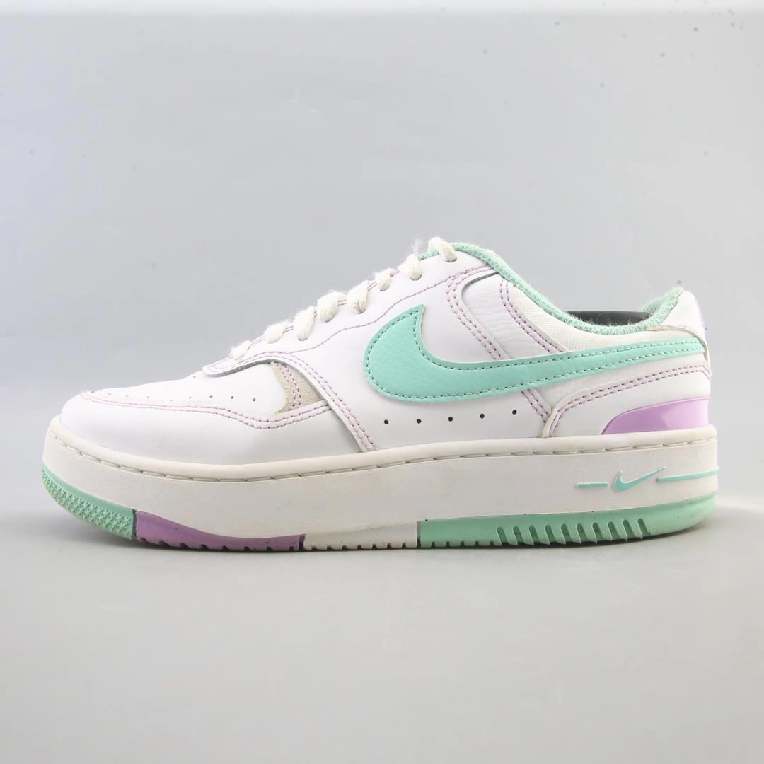 NIKE GAMMA FORCE Meal Go