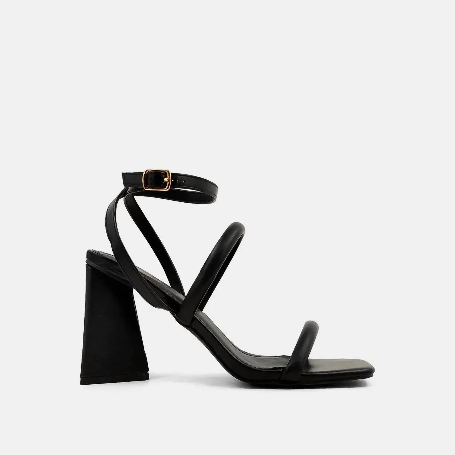 Pack Guard Evangeline Heel In Black