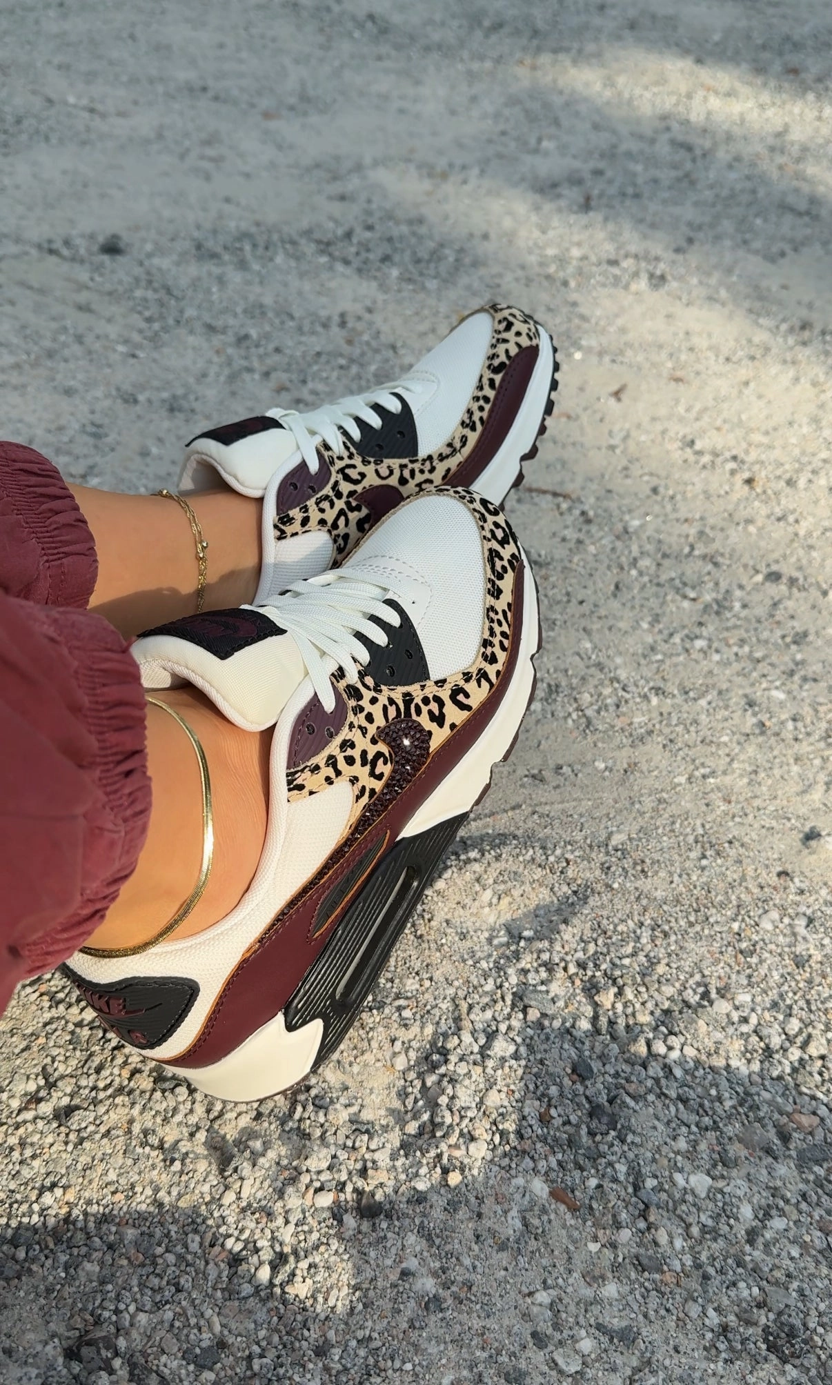 RARE Fall Leopard Animal Print Swarovski Womens Nike Air Max 90 foldable