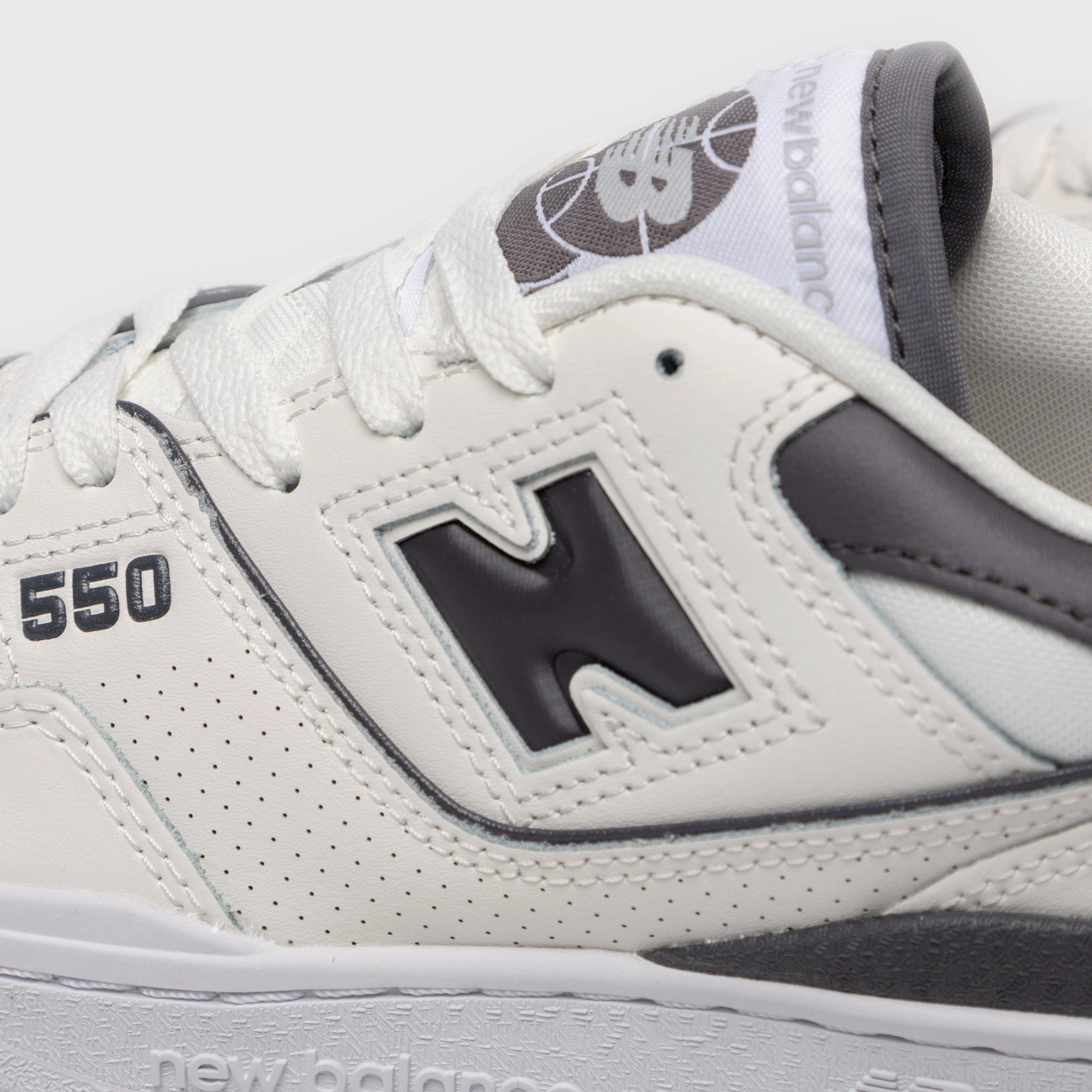 New Balance Women's BBW550BH Sea Salt / Magnet Jump Control