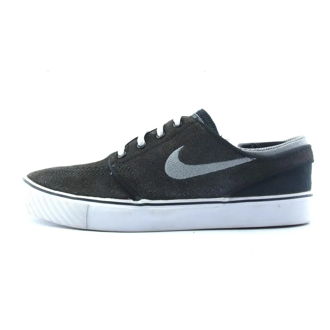 Cold Proof Weekend Hike NIKE  SB STEFAN JANOSKI