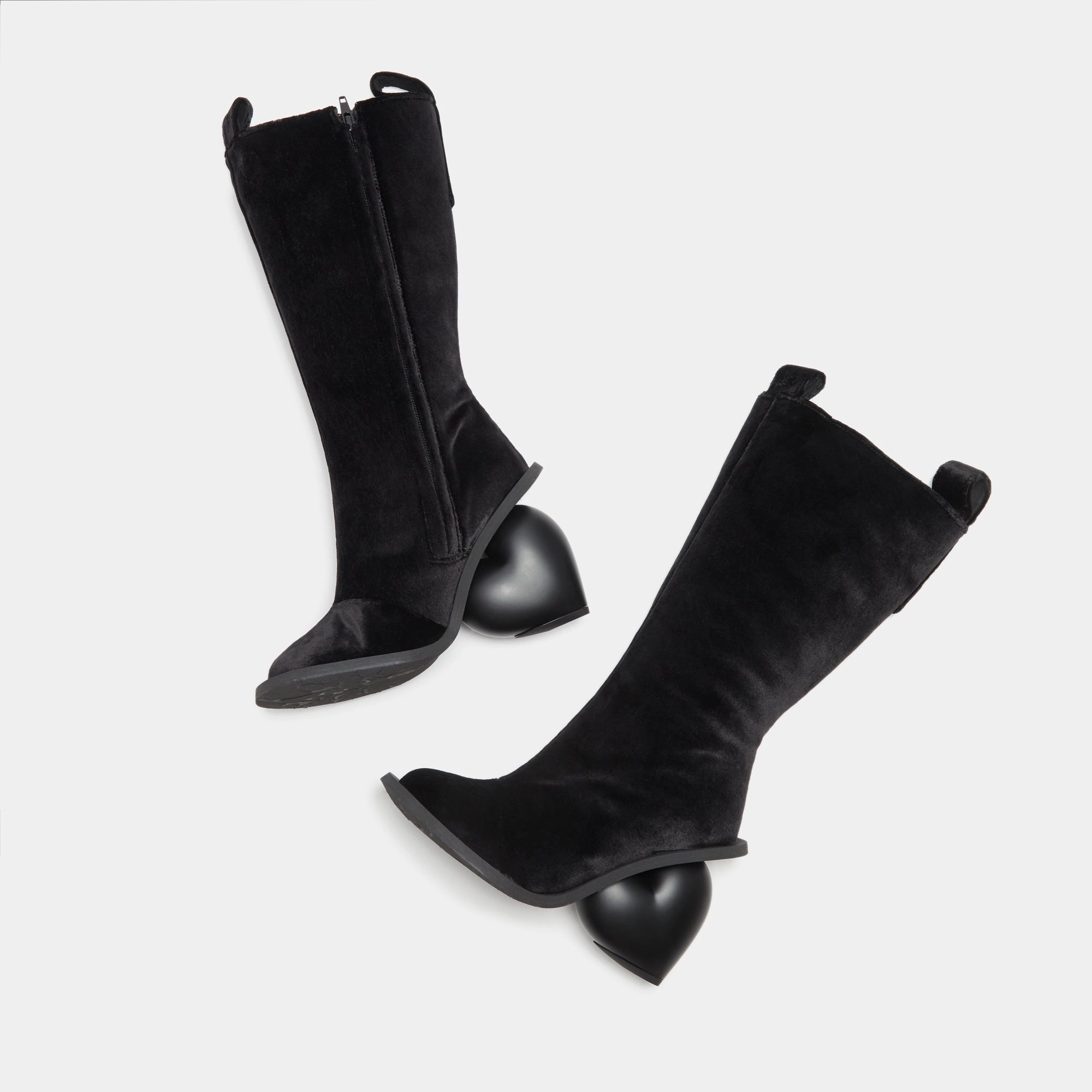Trendy Footwear Ergonomic Shape Yume Yume Love Boot - Black Velvet