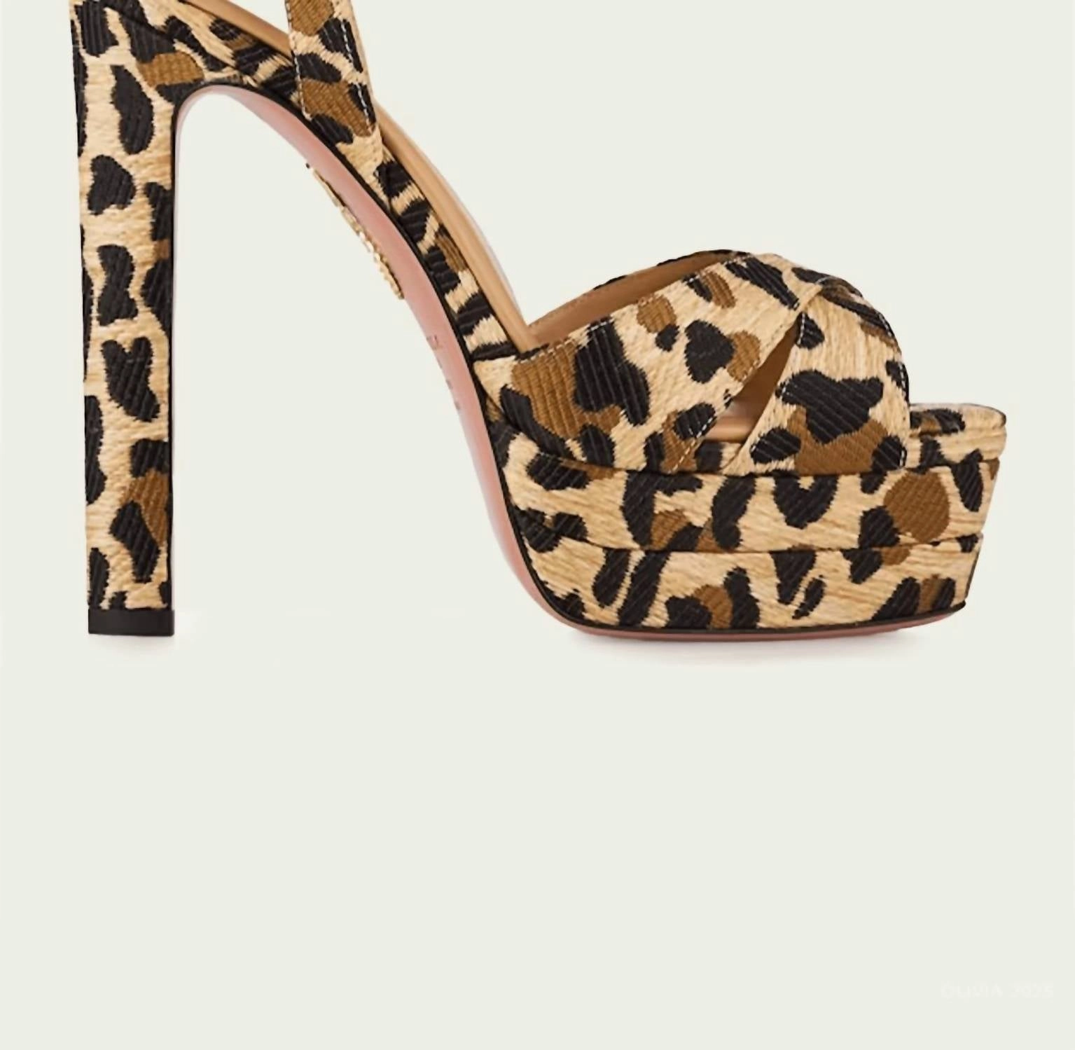 Women's Divine Plateau Sandal In Beige Chic Finish