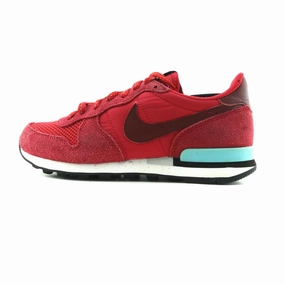 Market Stroll Stylish Appeal NIKE INTERNATIONALIST