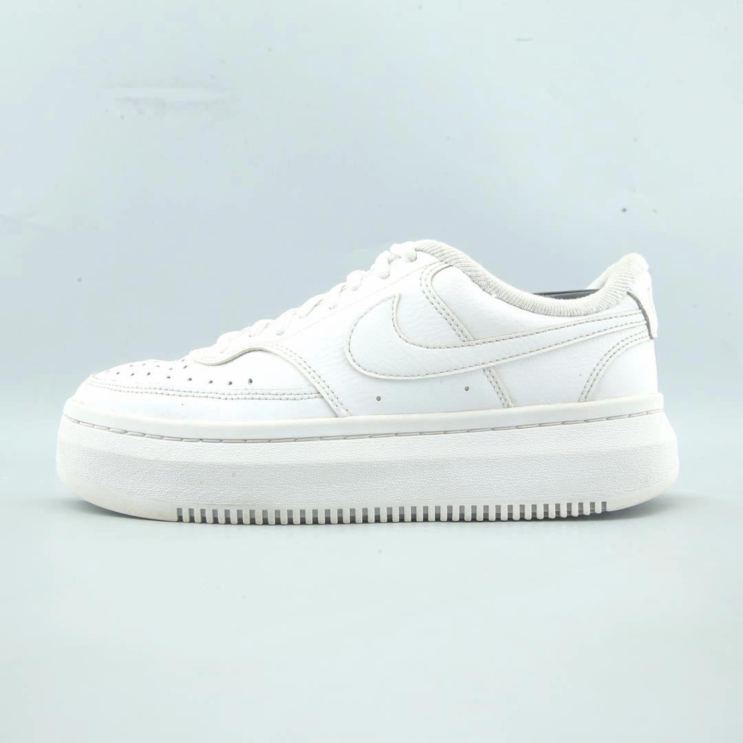 Thermoregulating Interior Sandal Style NIKE COURT VISION ALTA