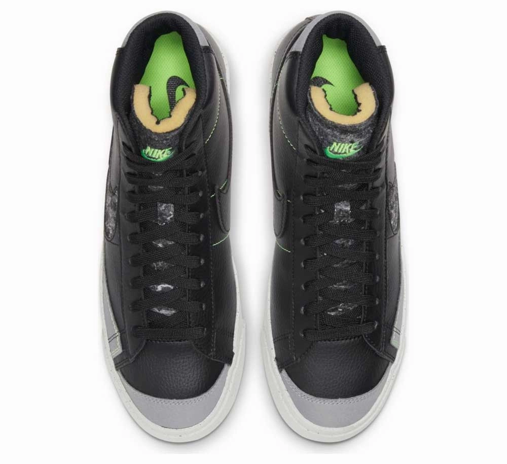 NIKE BLAZER MID '77 VINTAGE Step Fresh