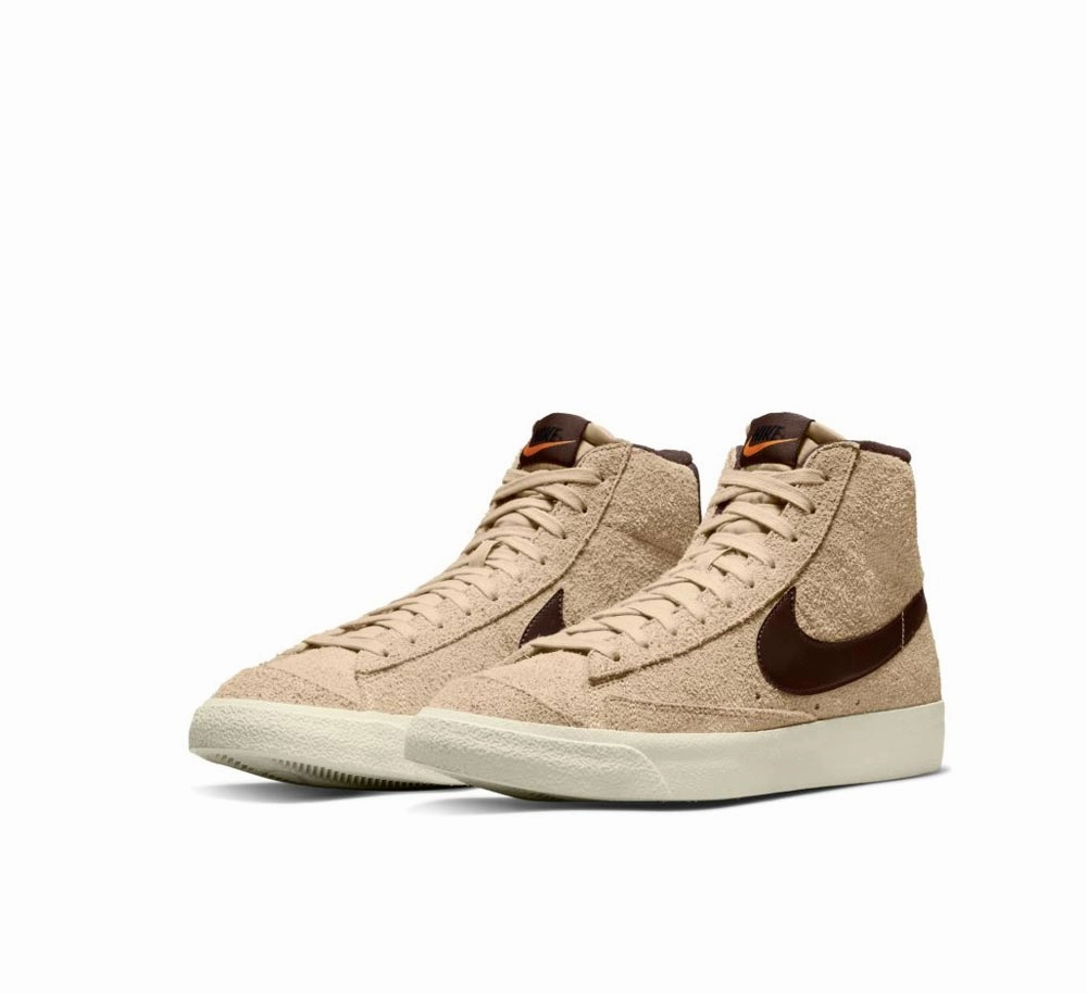 NIKE BLAZER MID '77 PREMIUM Happy Steps