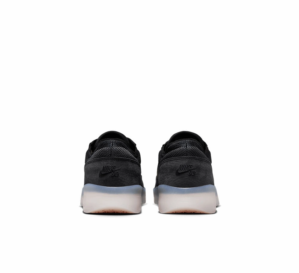 Flat Walk Timeless Use Nike SB PS8