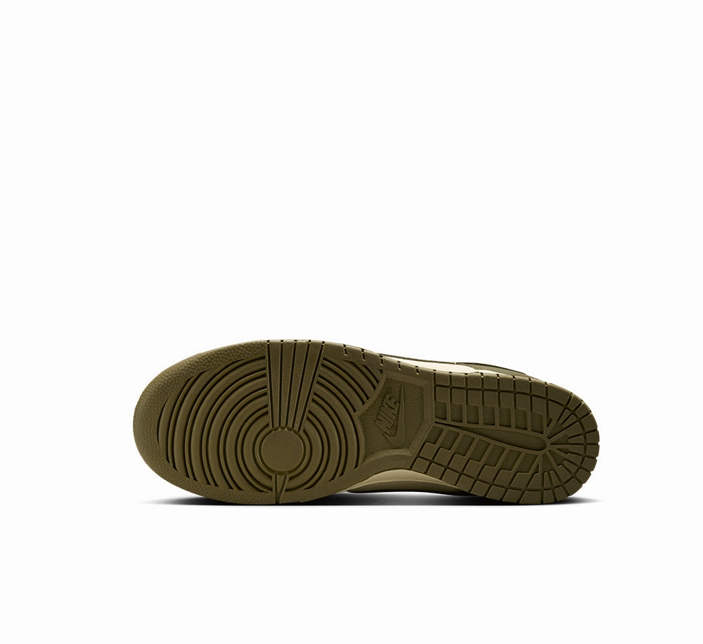 Nike Dunk Low Retro Fresh Style