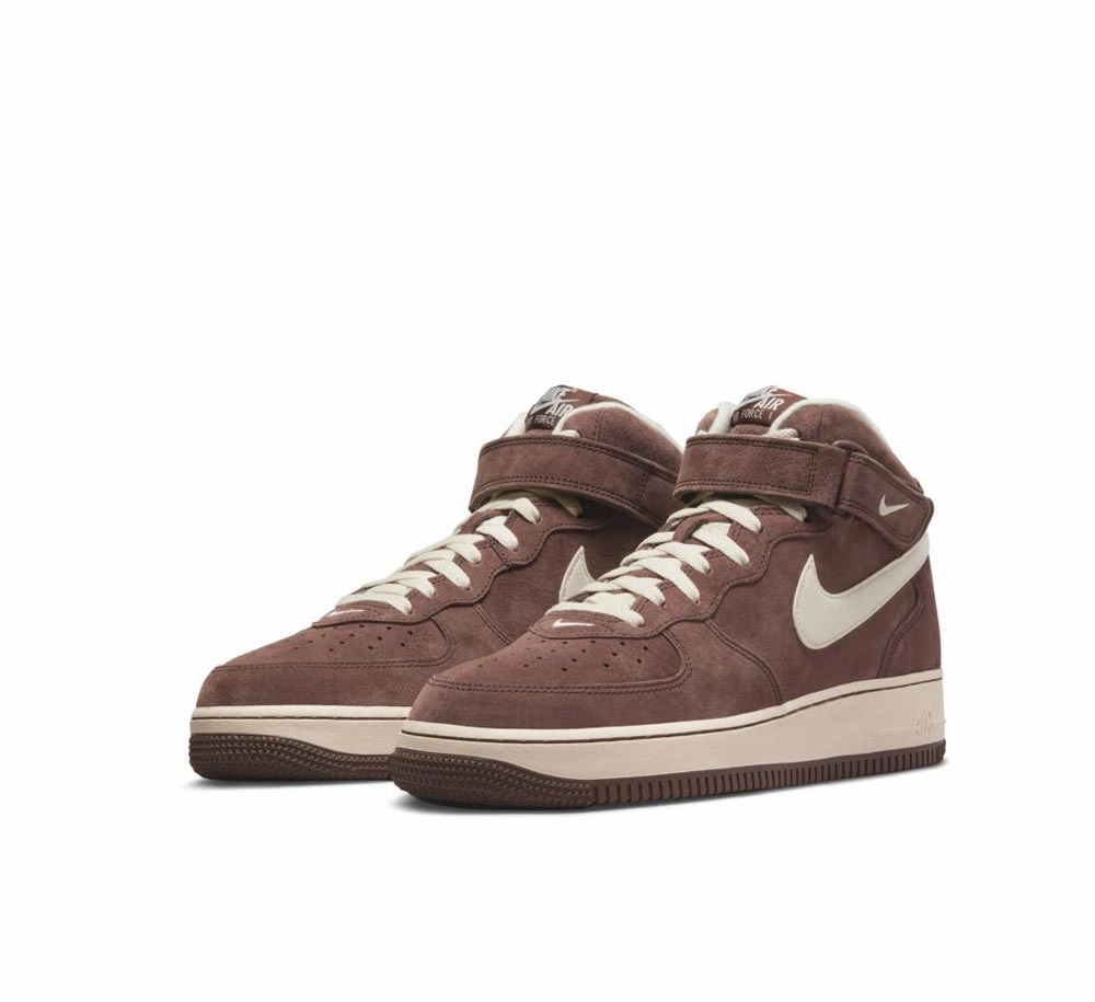 Flexible Support Adjustable Fit System NIKE AIR FORCE 1 MID '07 QS